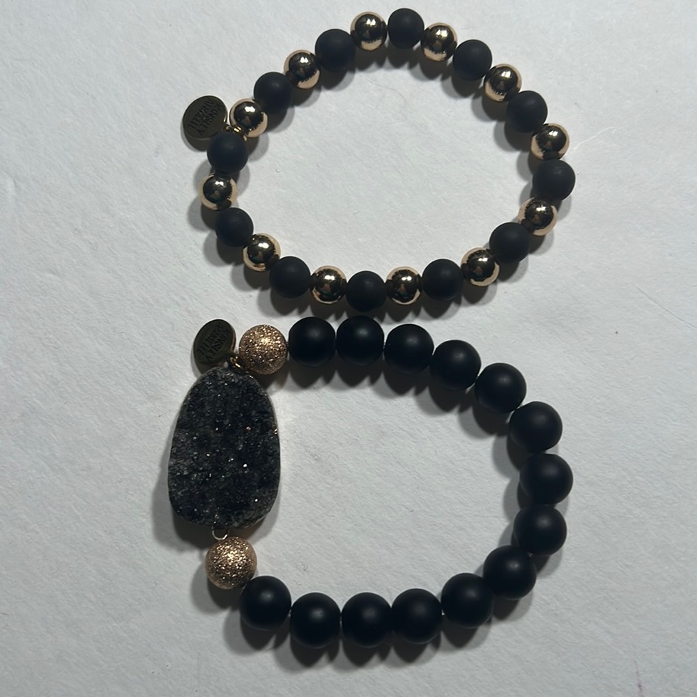 Kinsley Armelle stacking bracelet in black and gold
